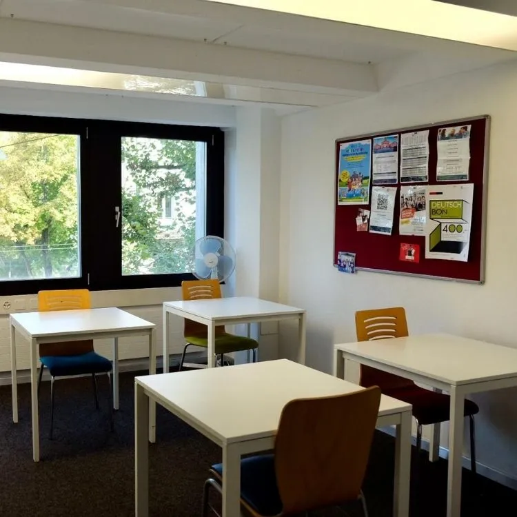 ils-deutschkurse-rooms-students-8.webp